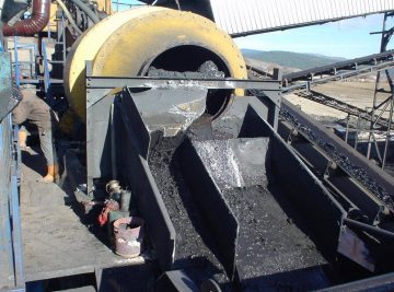 100 T/H Kapasiteli 0 20 mm ince devre tek yoğunluk, 20 100 mm iri devre tek yoğunluklu kömür zenginleştirme tesisi