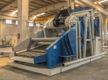 2445x7000mm sizes 600 T/H Capacity Banana Sieve With 5 Angles