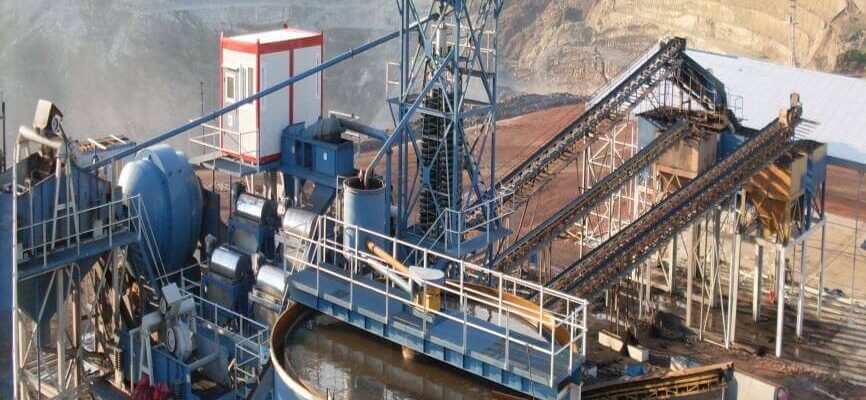 Atay Holding İri Devre Çift Yoğunluklu, İnce Devre Tek Yoğunluklu 300 T/H Kapasiteli Lavvar Tesisi